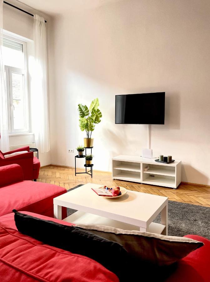 Eotvos 25 Apartment Boedapest Buitenkant foto