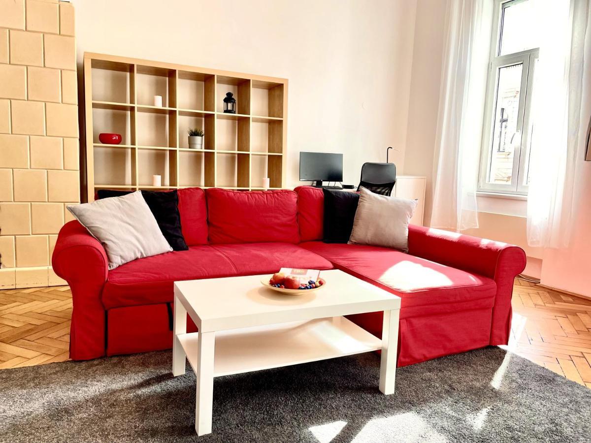 Eotvos 25 Apartment Boedapest Buitenkant foto